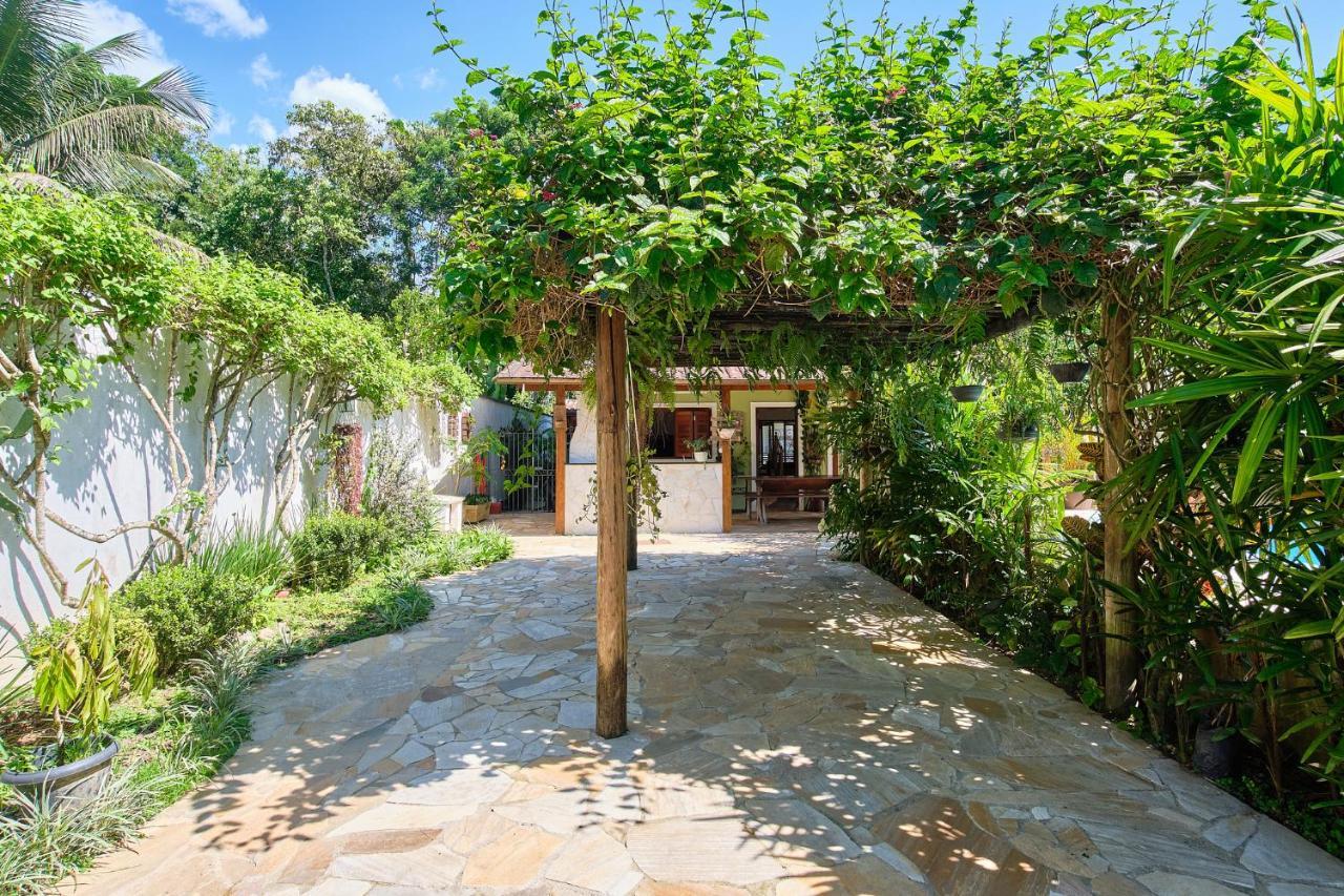 Вилла Casa Petunia Com Ar E Piscina Perto Do Centro Парати Экстерьер фото