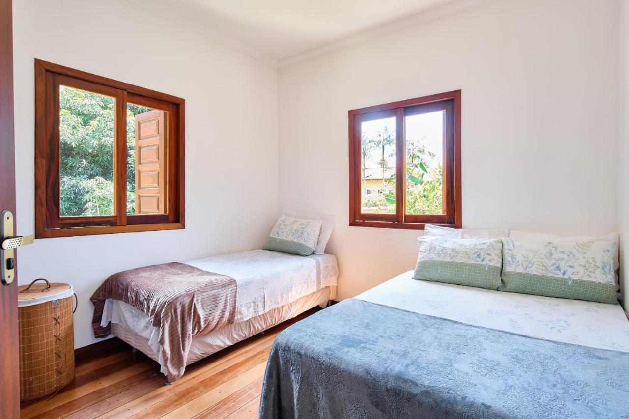 Вилла Casa Petunia Com Ar E Piscina Perto Do Centro Парати Экстерьер фото